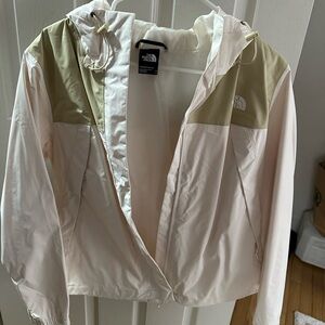 The North Face Women's White and Tan Ski Jacket